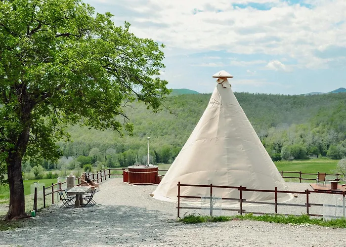 Tepee Indiano Οργανωμένο κάμπινγκ